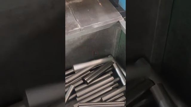 [LX Laser]Полностью автоматическая лазерная резка круглых труб на велосипедном заводе  LX-FL40F