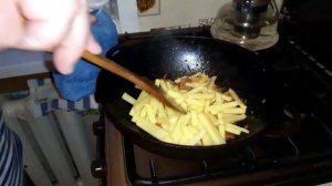 Солянка. Быстро и вкусно. Пальчики оближешь.