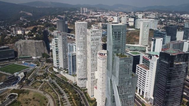 ¿QUÉ PASÓ CON LA TORRE BORA EN SANTA FE? 🙌| CDMX смотреть онлайн