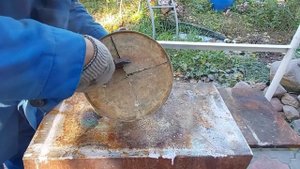 Взял ведро и сделал своими руками самоделку. Печь щепочница. Как сделать печь щепочницу.