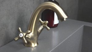 Смеситель Lemark Vintage LM2806B для раковины