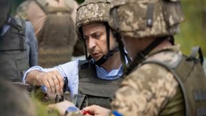 Кому нужна эта война?