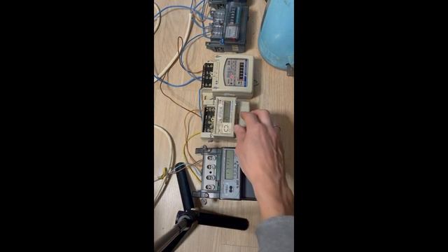 Прибор для электросчетчиков - Электроник смотреть онлайн