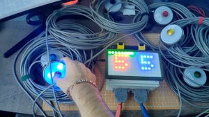 Заменитель аттракциона "Ловец света" он же "Кнопочный бой" NGame