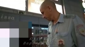 Воронежский мусор и напарник оборотень в погонах. Мусора хайпуют