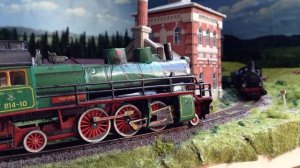 Two Soviet steam locomotives - running session - almost crashing 2 trains 😱 - stop motion паровоз