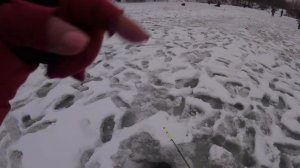 Поехали ребята !Рыбалка зимой как она есть)