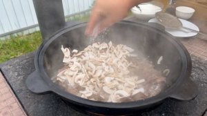 Нежная Куриная печень в Сливочно-Грибном соусе в казане
