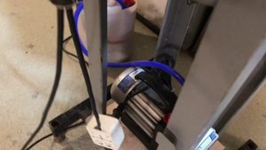 Работа большого самодельного вакууматора