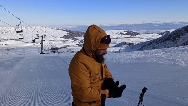 Больше 10 раз спустился с гор на лыжах.⛷️ Главное не дрейфить! Киргизия – край туризма и спорта