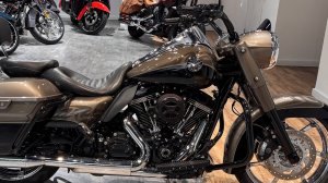 HD 2014 CVO Road King Jekyll & Hyde