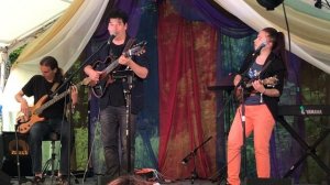 Ольга Егорова, мандолина, Александр Щербина, гитара, вокал, 2019