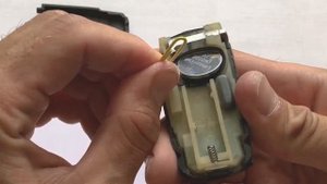 VolksWagen Passat B6 B7 key battary replace