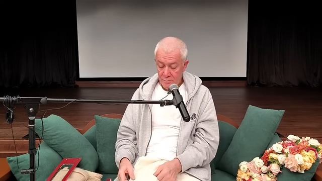 26/11/2023 Чайтанья-Чаритамрита, Ади-лила 9.36. Е.М. Чайтанья Чандра Чаран прабху. Вриндаван парк