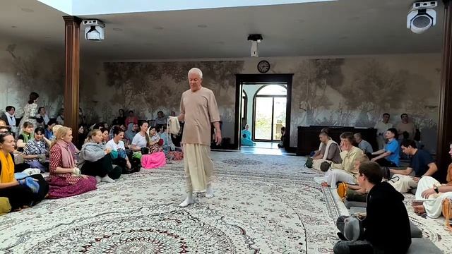 18/05/2024 Джапа-медитация. Е.М. Чайтанья Чандра Чаран прабху. Вриндаван парк