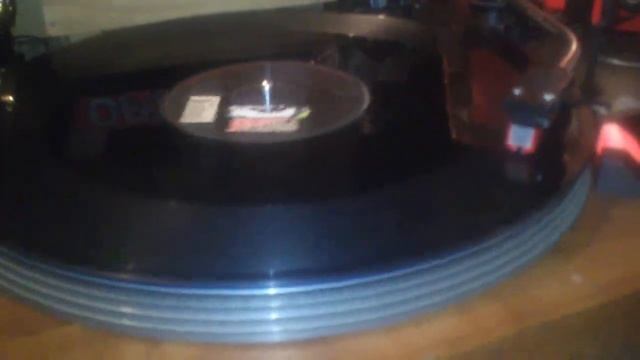 ROB BASE  DJ EZ ROCK -IT TAKES TWO-VINYL -LEON MEXICO