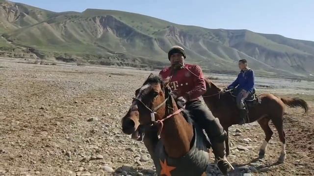 КЕЧЕГИ ЫНТЫМАК УЛАК БАЗАР-КОРГОНДОГУ смотреть онлайн