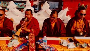 Tibetan Ritual Music  [Bouddhanath, Kathmandu, Nepal]