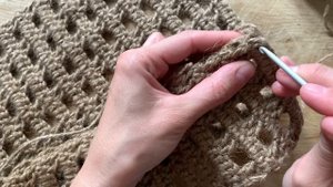 Вязаная сумка шоппер крючком из джута.  Crochet shopper bag.