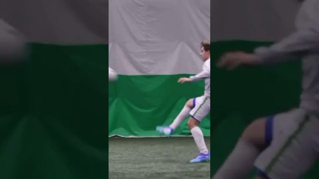 Красивый гол футбол