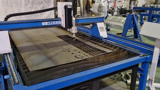 Работа источника плазменной резки DOG-120PRO на портальном станке ПР-6020 с функцией резки труб.