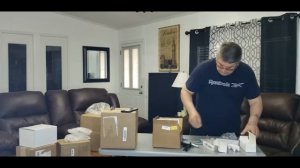 Потерянные посылки  //  11 Посылок по  $6  // Америка  // В конце видео СООБШЕНИЕ ..  :)
