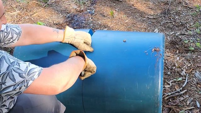 ПОДГОТОВКА БОЧЕК ПОД РАССАДУ ПОМИДОРОВ ОГОРОД В АМЕРИКЕ смотреть онлайн