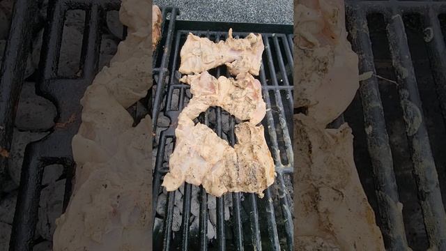 ОЦЕНИТЕ ВКУСНЯШЕЧКУ РЫБАЙ И КУРОЧКА . смотреть онлайн