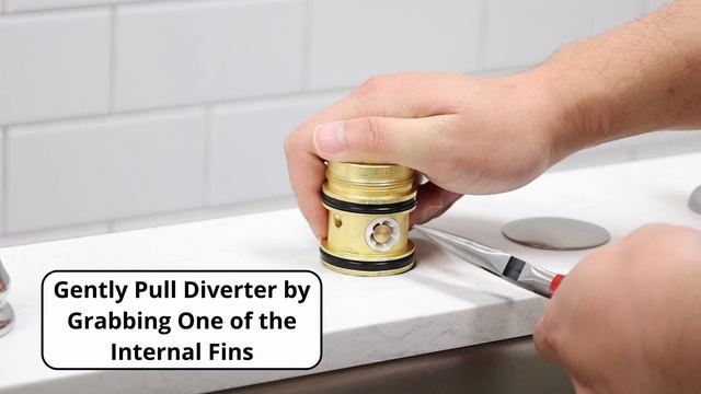 How to Replace a Kitchen Faucet Cartridge & Diverter - KBRP562D смотреть онлайн