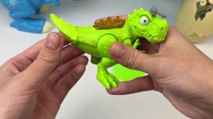 Zuru Smashers Jurassic Light up Dino. Battle Smashers T-Rex VS Jurassic World T-Rex.