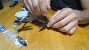 how to change dji mini 2 propellers   Kак поменять пропеллеры на DJI Mini 2 #djimini2