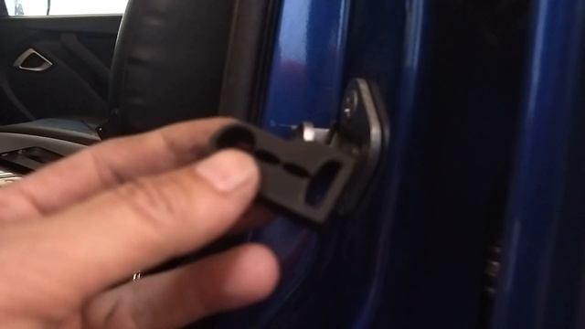 Лада Гранта. Демпферы дверных замков. смотреть онлайн