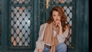 Хорошо, что ты квартиру унаследовала. Я в ней жить буду! Свою же я дочери отдала. Заявила свекровь.