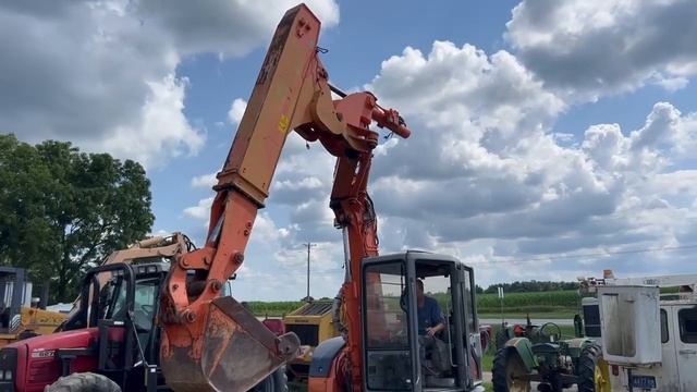 Hitachi EX75UR mini excavator- Auction- video 3