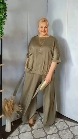 СТИЛЬНЫЙ НАРЯДНЫЙ КОСТЮМ Plus Size с Wildberries на НОВЫЙ ГОД 2025! Обзор  примерка одежды плюс сайз