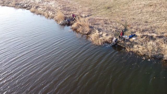 Ловля весенней плотвы на фидер. Рыбалка 2021