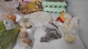 Покупка продуктов у дома на 4000 р. В! и Ермолино