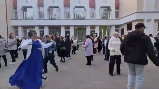 Ой, налий, чарочку горілки 20.04.24 Гомель парк Луначарского смотреть онлайн