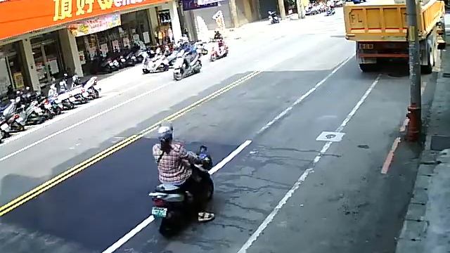 DOD MYCAM2 IP攝影機 實際錄影畫面/白天 車道 смотреть онлайн