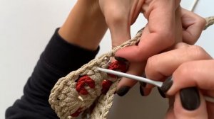 Вязаная сумка из квадратов крючком любого размера. Двухцветное вязание. Катя SHODDI