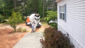 Дорожку Почти закончили  США Южная Каралина/ Side Walk Almost done. USA