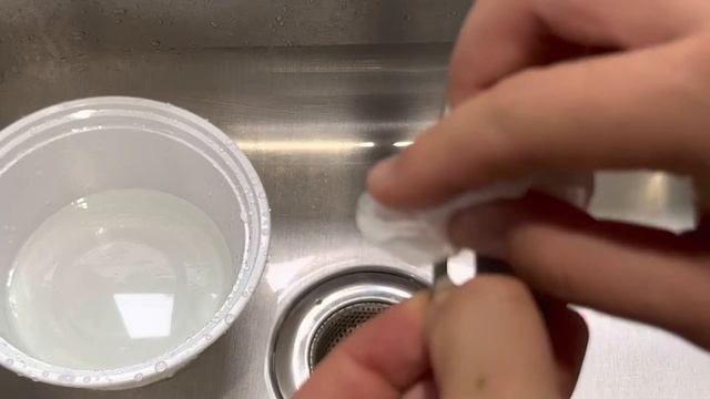 How to Use Whink Rust Remover to Remove Anodization on Titanium GiantMouse Knives Nazca смотреть онлайн