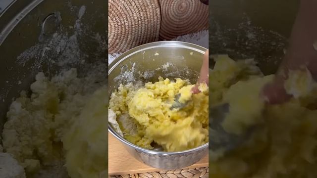 Картофельные зразы с шампиньонами#зразы#картофельныезразы#рецепт#кулинария