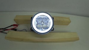 Мощные светодиодные ПТФ с ходовыми огнями кольцом. Противотуманки с ДХО глазки