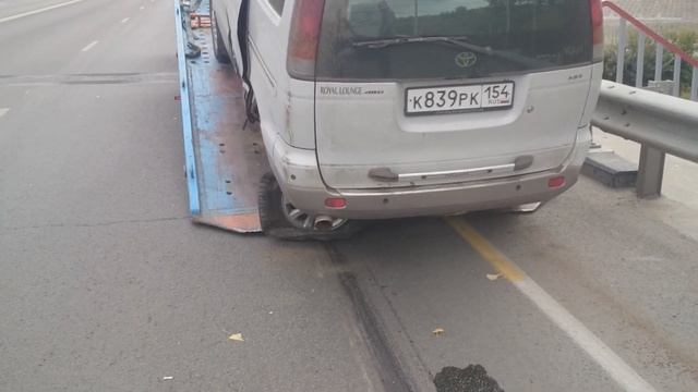 Авария на дороге (ДТП) случилось со мной в поездке. Почему очень важно молиться за путешествующих?