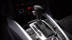 Audi Q5 2.0 TDI Quattro / 4x4 / Euro 5