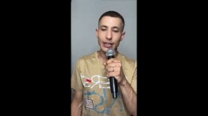 Санёк поет гламур блонды гламур и брюнетки - мем, оригинал (Автор: nkeeei)