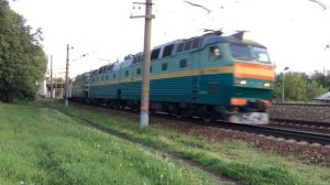 Электровозы ЧС7 следующие в депо.