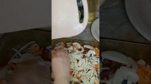 салака тушёная с овощами