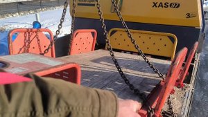 Ножничный подъемник на гусеничном ходу